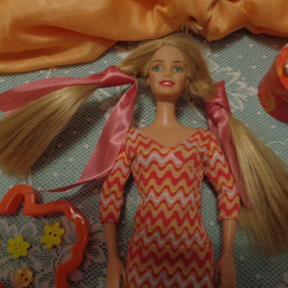 ORANGE CANDY RETRO BARBIE BUTTONS COOKIE CUTTERS SCARF ETC. LOT - Picture 6 of 14